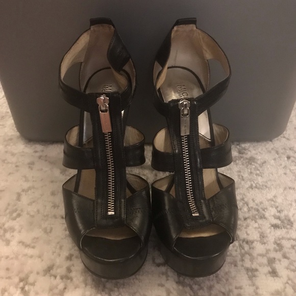 Michael Kors Women Black High Heels, 9.5 - Picture 1 of 4